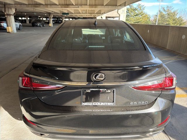 New 2025 Lexus ES 350 w/ Premium Package image 4