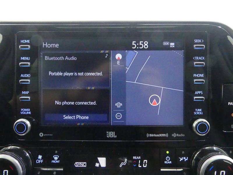 Used 2020 Toyota Highlander Limited AWD/4WD image 11