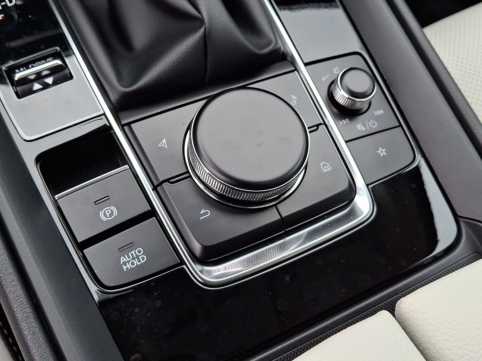 New 2026 MAZDA CX-50 2.5 Turbo w/ Accent Package image 23