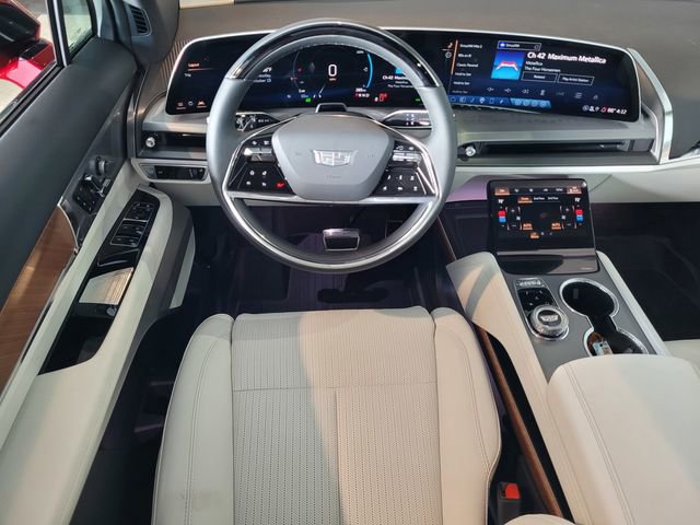 New 2026 Cadillac Vistiq Sport w/ LPO, Floor Liner Package image 16