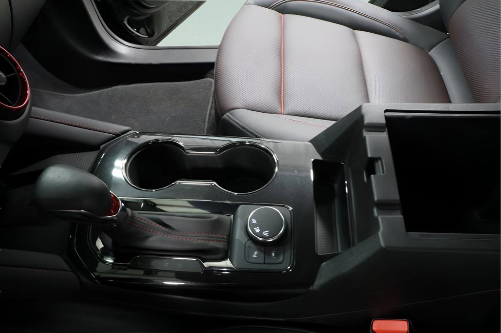 Used 2025 Chevrolet Blazer RS FWD image 19