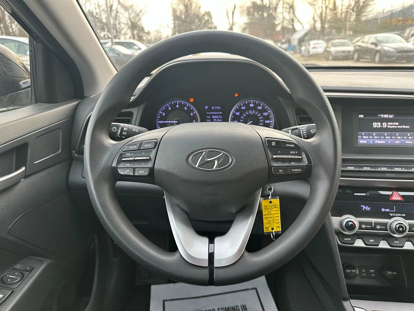 Used 2020 Hyundai Elantra SE w/ Cargo Package (C1) image 20