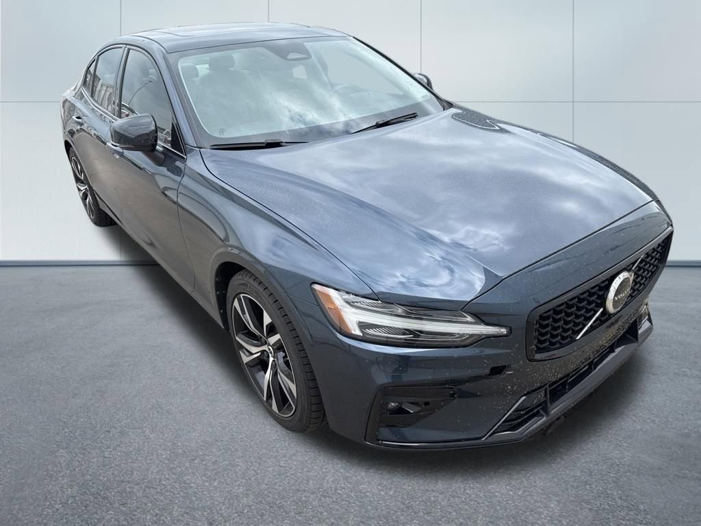 Used 2023 Volvo S60 B5 Core AWD/4WD video 2