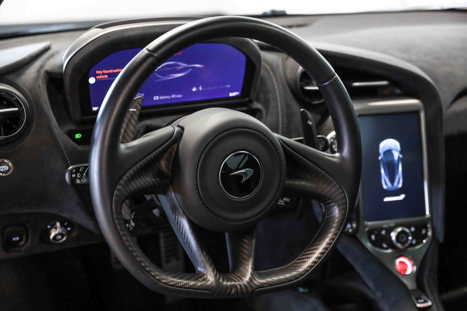 Used 2019 McLaren 720S RWD image 35