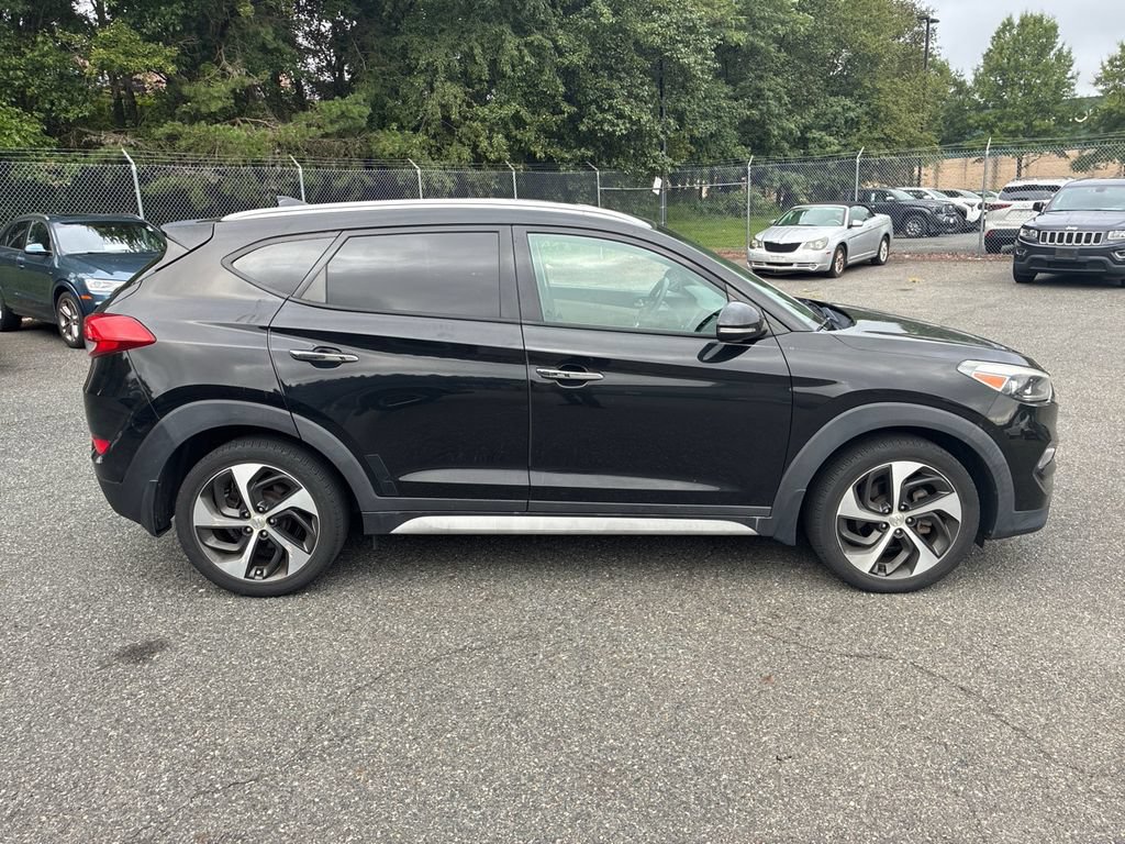 Used 2018 Hyundai Tucson Limited w/ Cargo Package AWD/4WD image 6