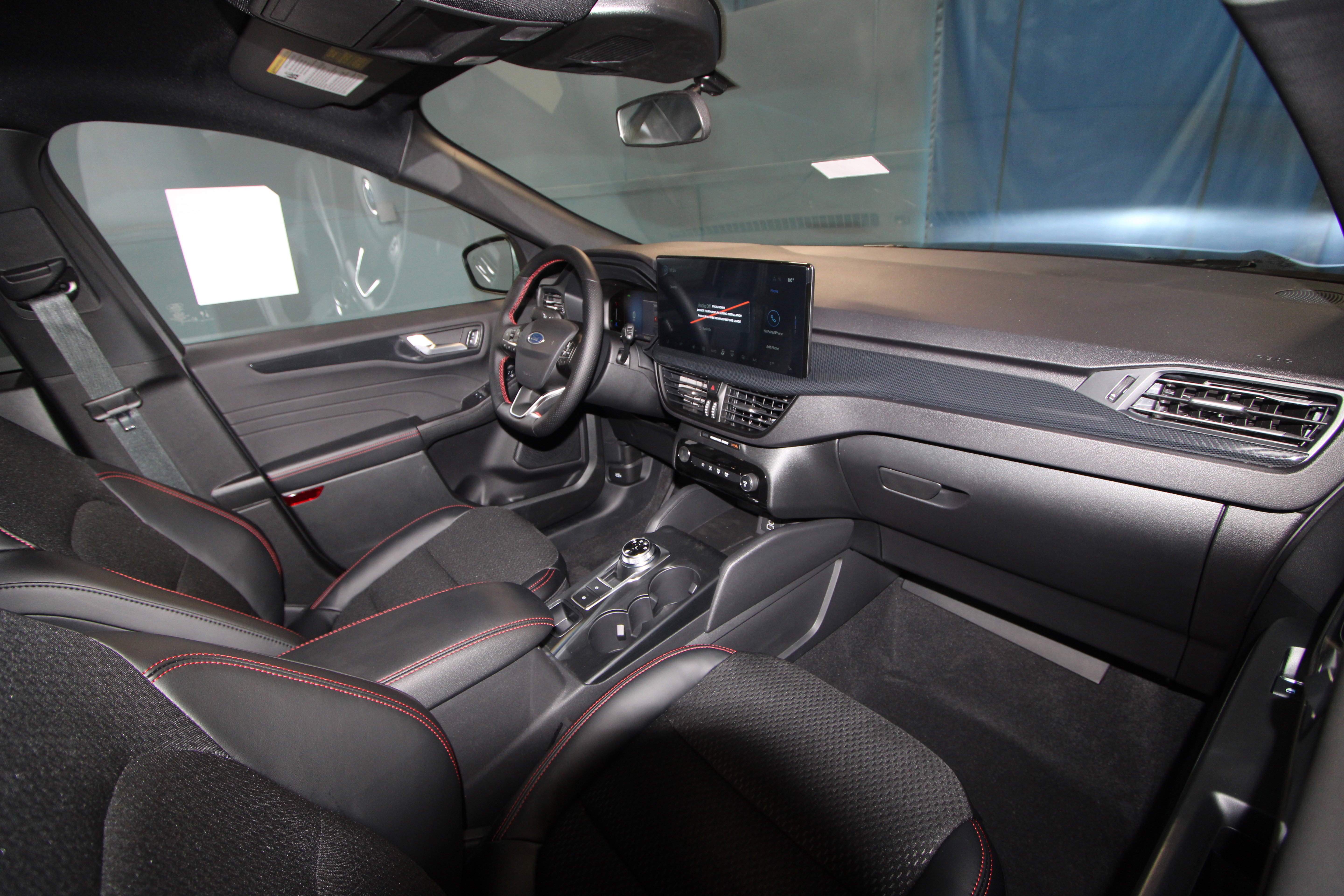 New 2026 Ford Escape ST-Line Select image 18