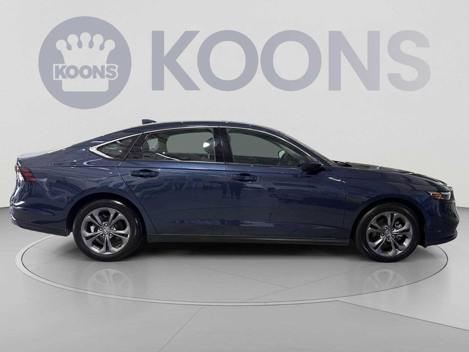 Used 2024 Honda Accord EX image 12