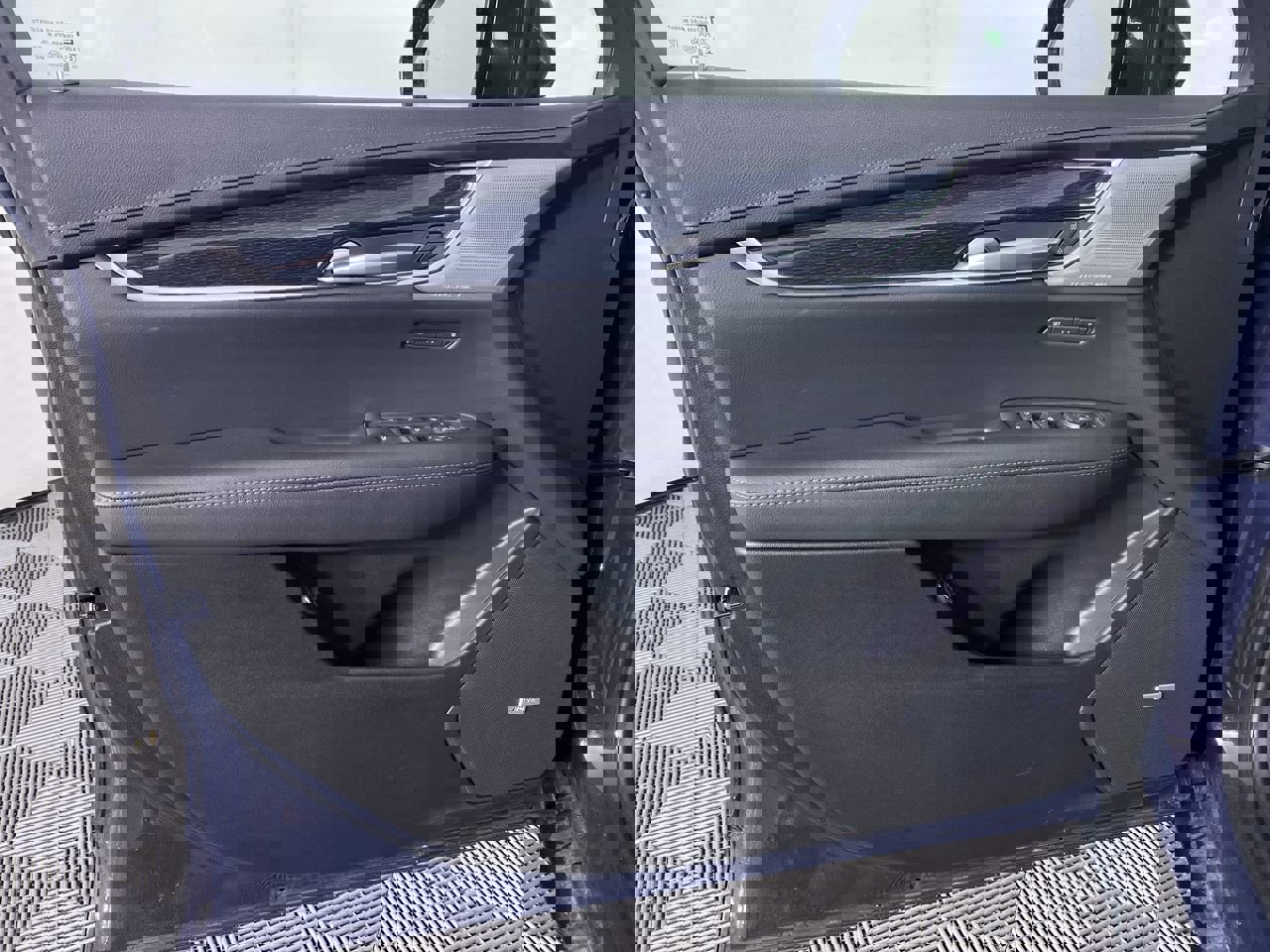 New 2025 Cadillac XT5 Premium Luxury w/ Technology Package image 12