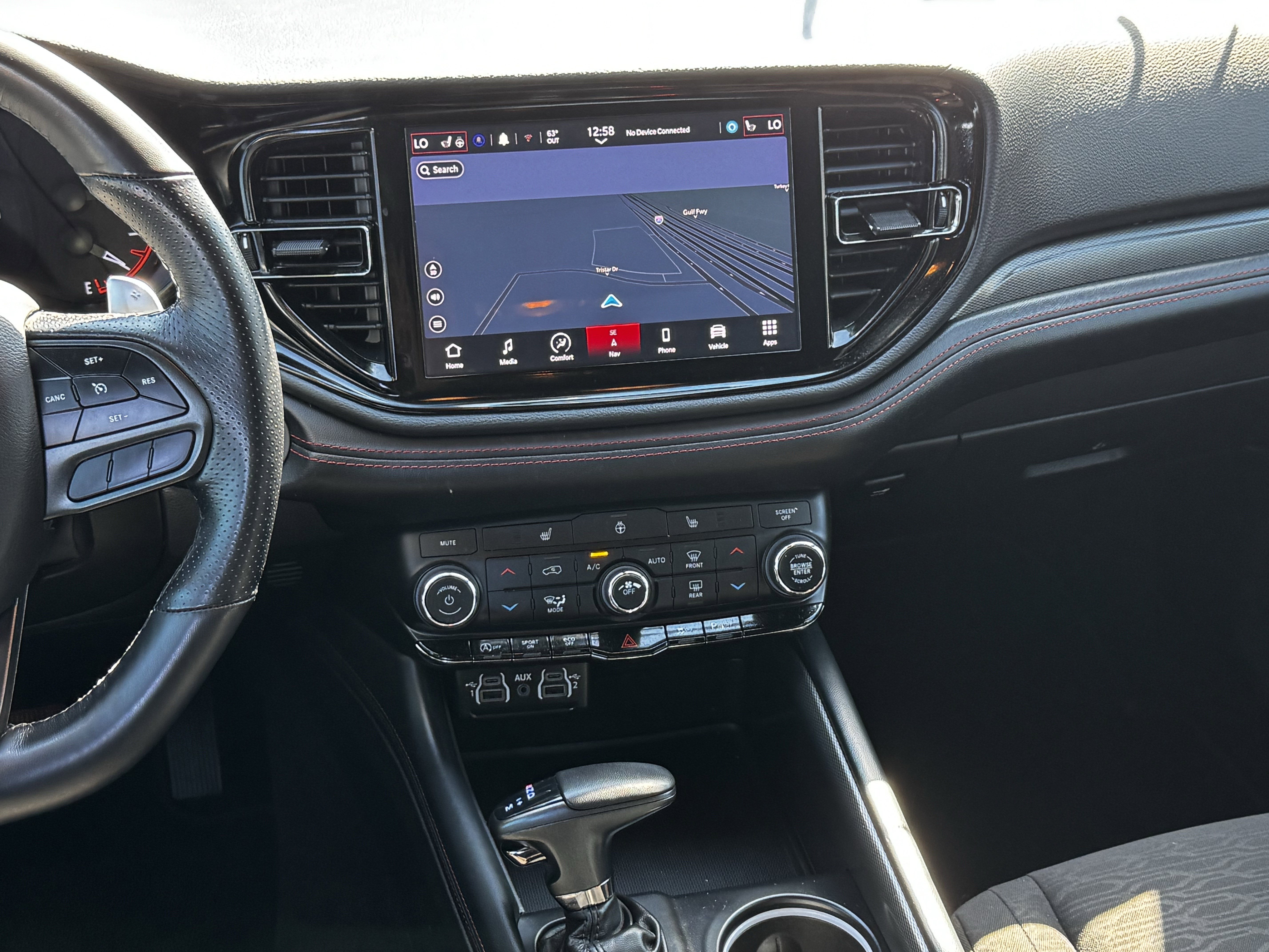 Used 2025 Dodge Durango GT w/ Blacktop Package image 19