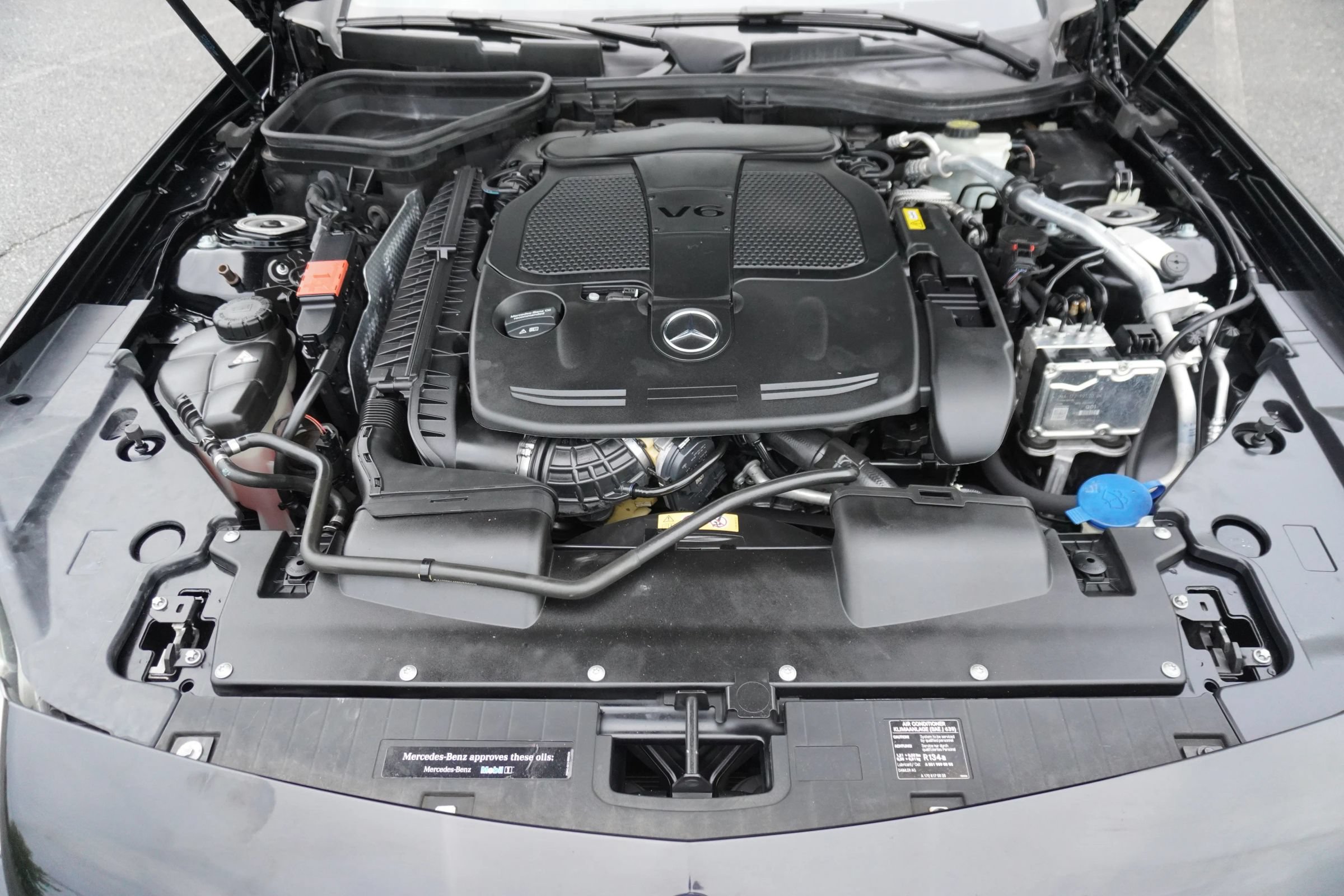 Used 2015 Mercedes-Benz SLK 350 image 20