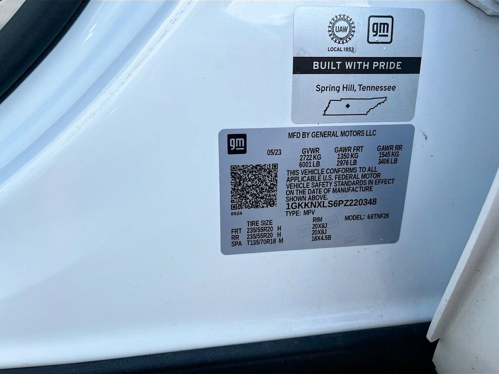 Used 2023 GMC Acadia Denali w/ Denali Ultimate Package image 32