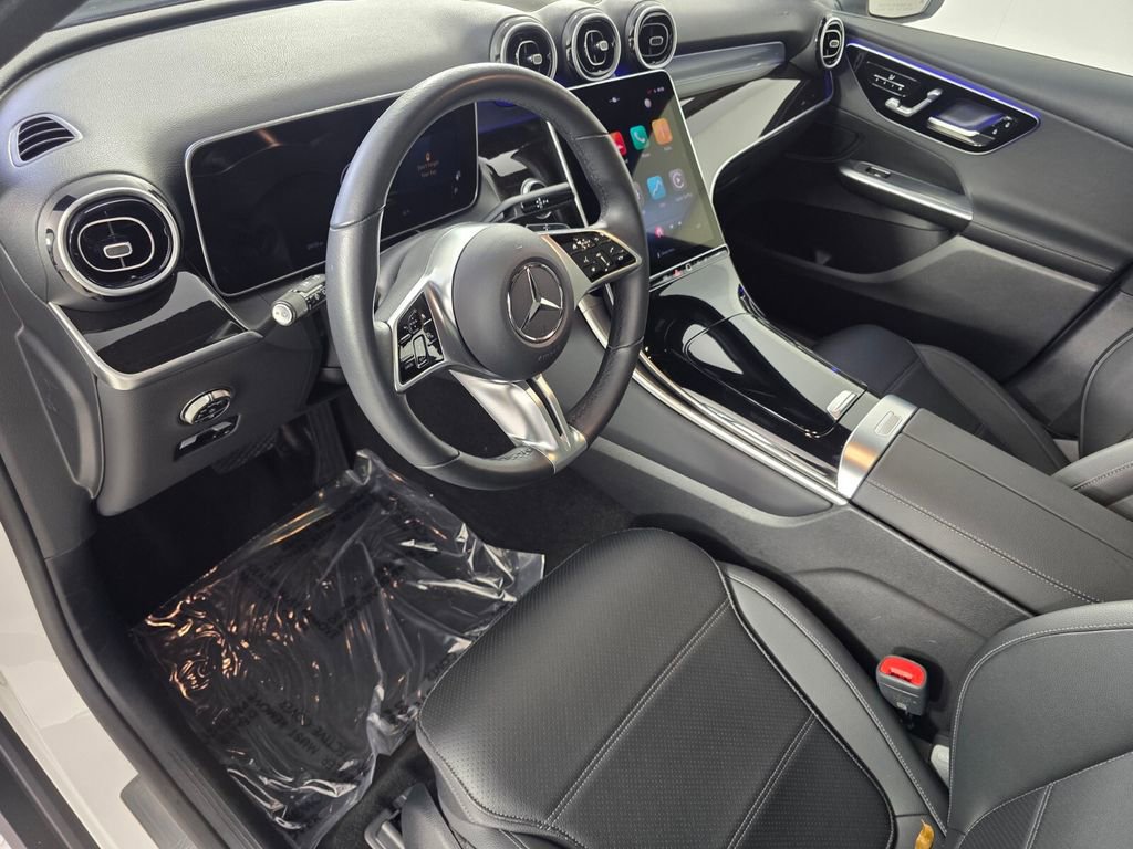 Certified 2025 Mercedes-Benz GLC 300 image 10