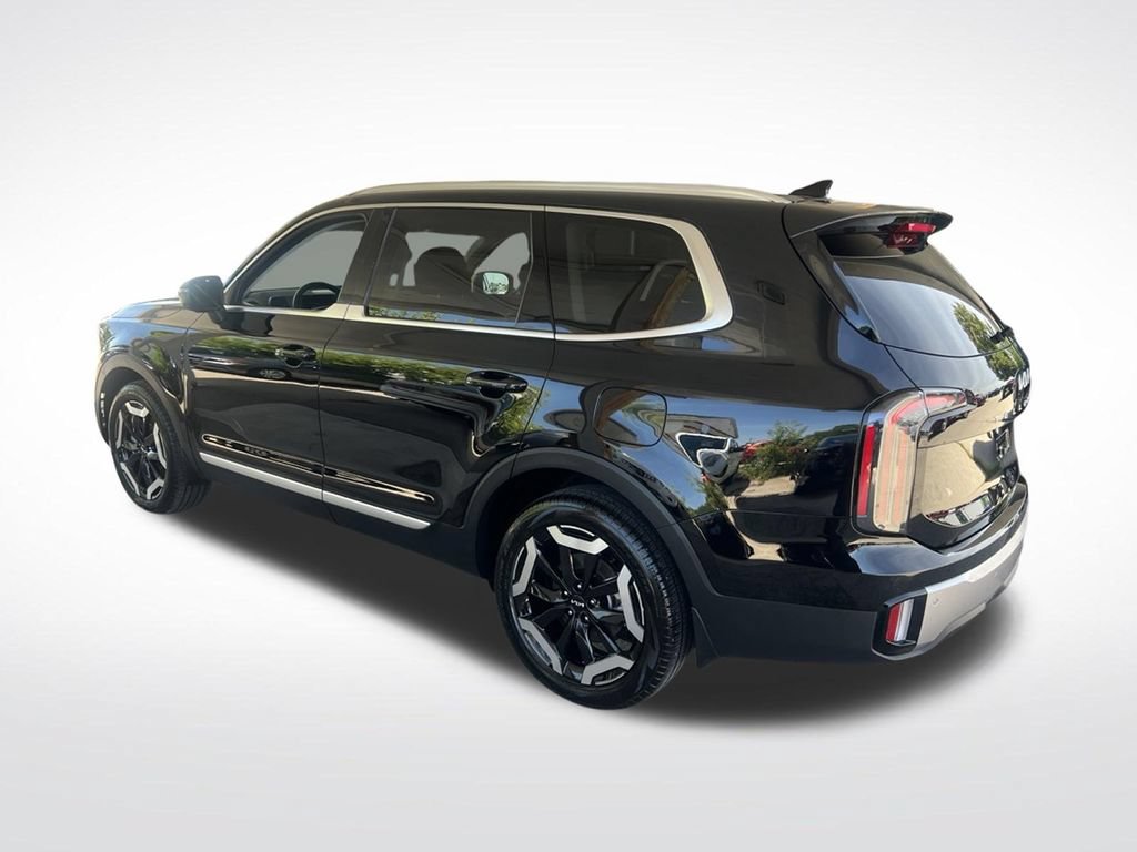 Certified 2025 Kia Telluride EX w/ EX Captain's Chair Package AWD/4WD image 49
