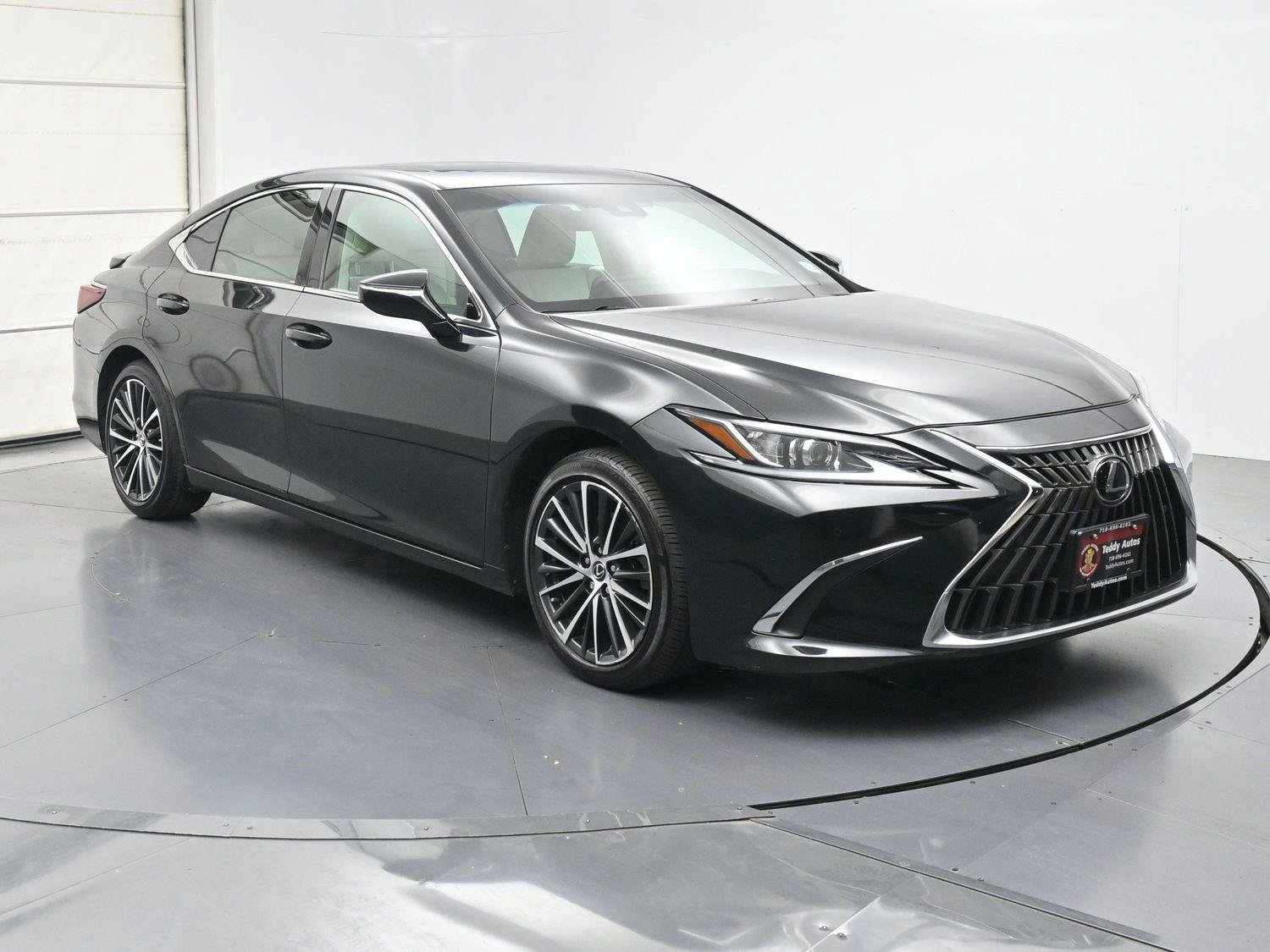 Used 2022 Lexus ES 350 w/ Premium Package FWD image 29