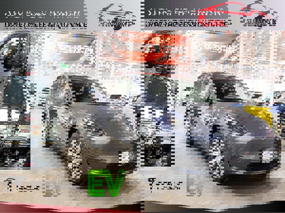 Used 2020 Tesla Model Y Long Range image 1