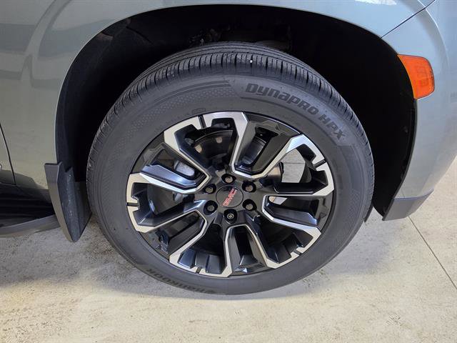 Certified 2024 GMC Yukon Denali w/ Max Trailering Package AWD/4WD image 8