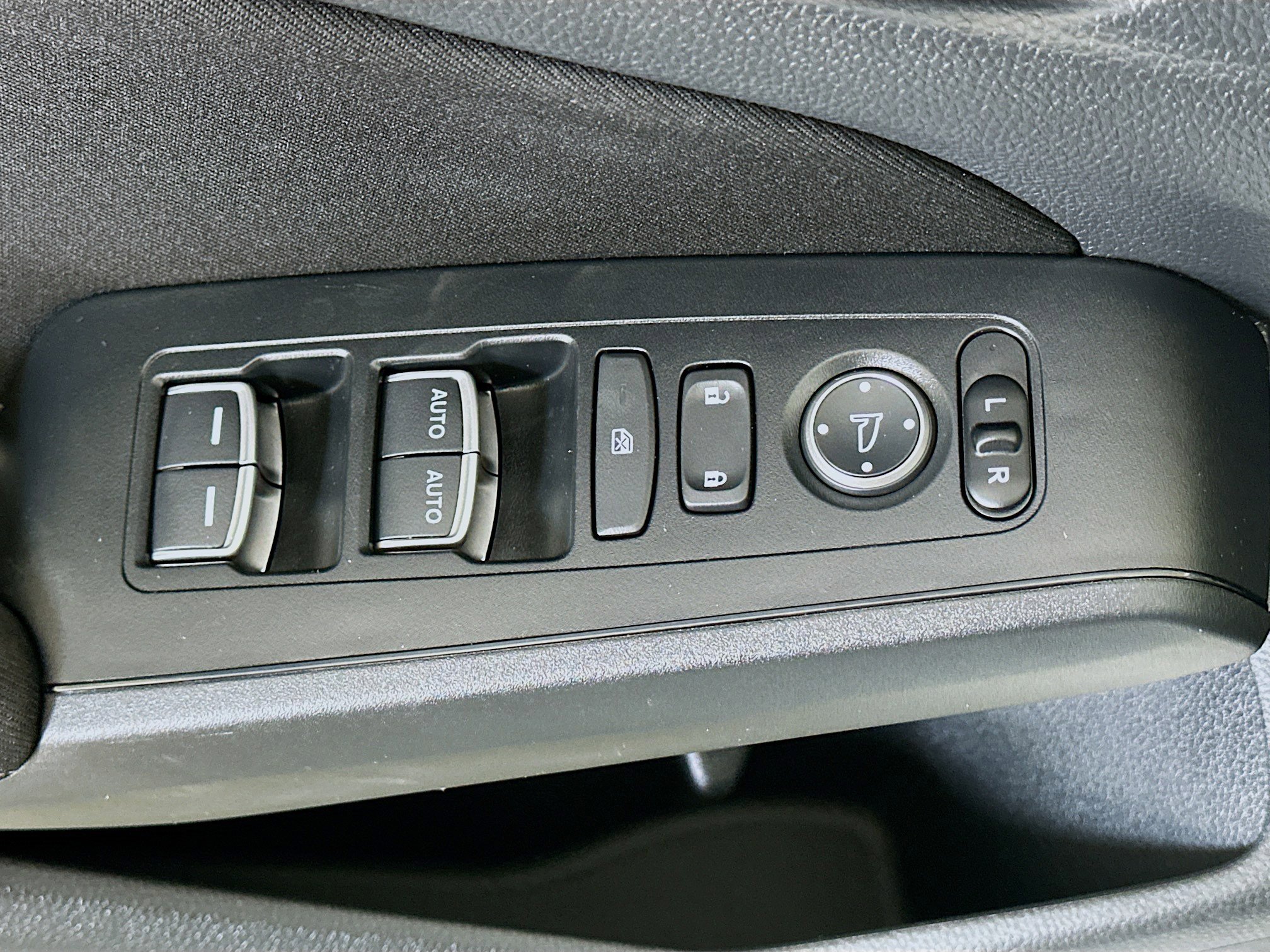 Used 2023 Honda Civic Sport image 15