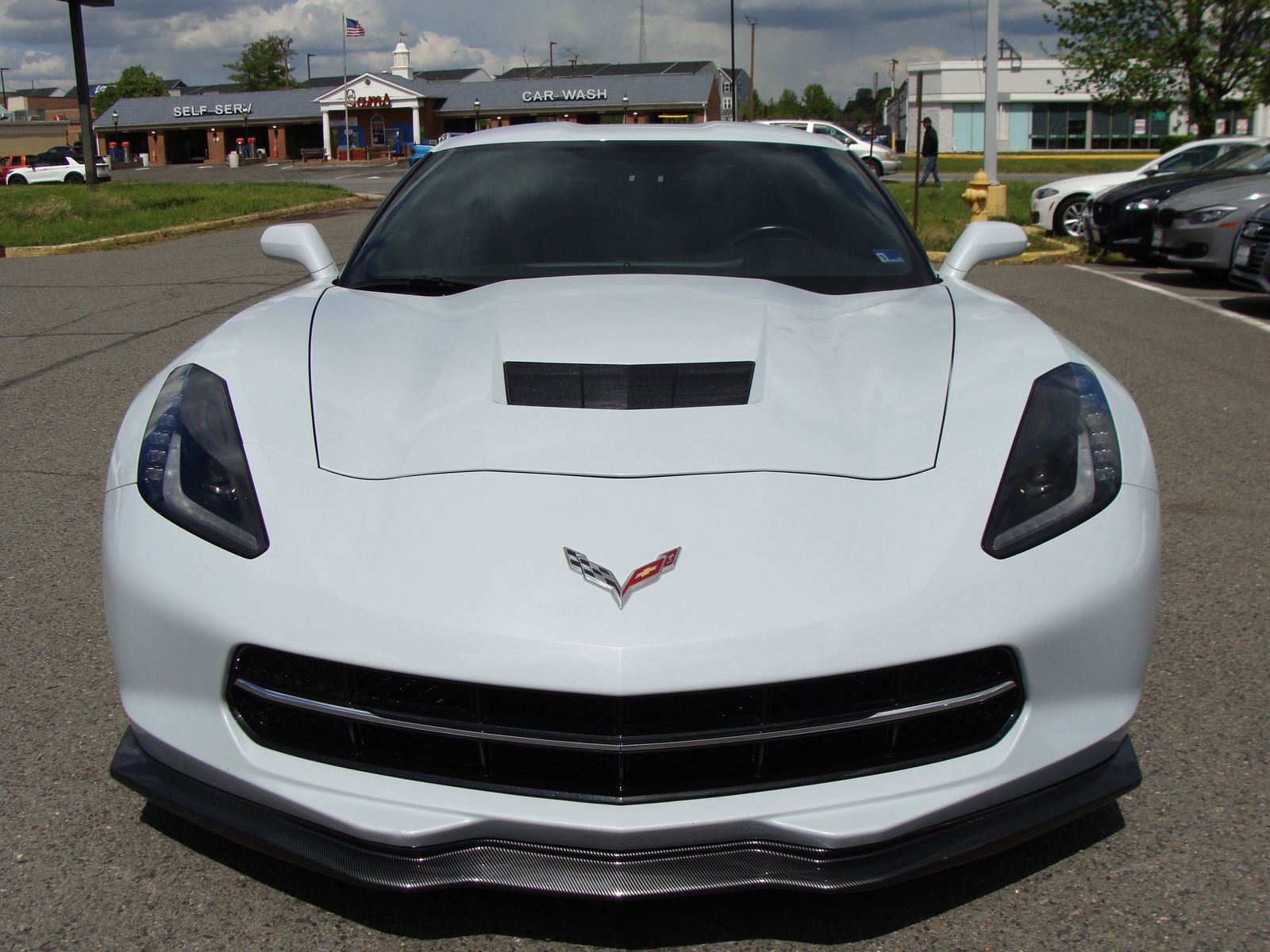 Used 2018 Chevrolet Corvette Stingray Coupe w/ Battery Protection Package RWD image 2