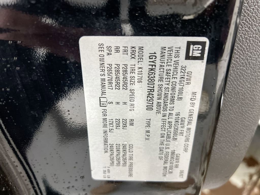 Used 2007 Cadillac Escalade AWD w/ Information Package image 29