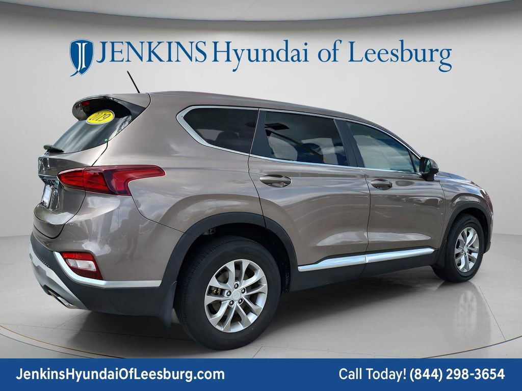 Used 2019 Hyundai Santa Fe SE FWD image 4
