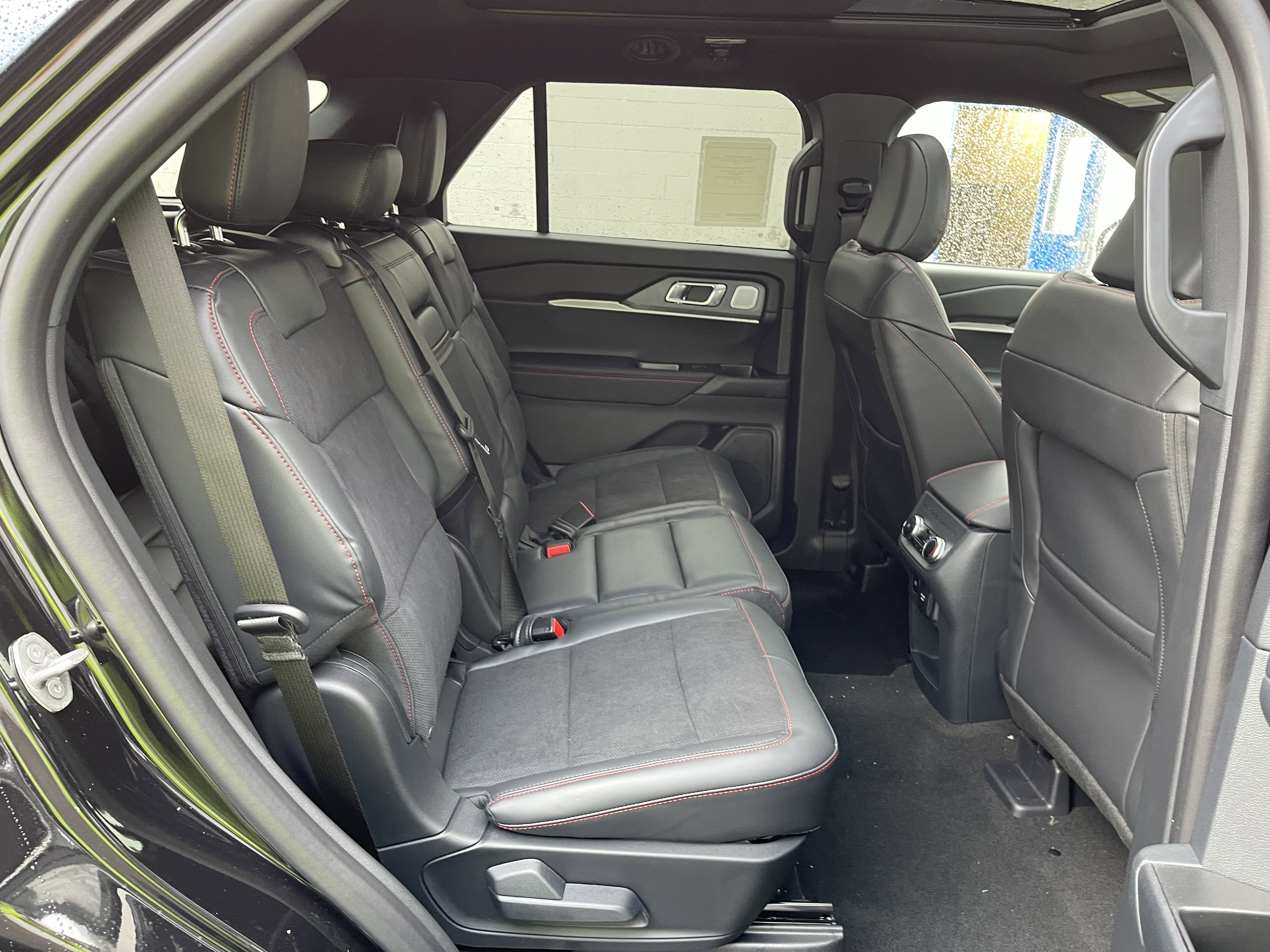 New 2026 Ford Explorer ST w/ Sun And Sound Package image 30