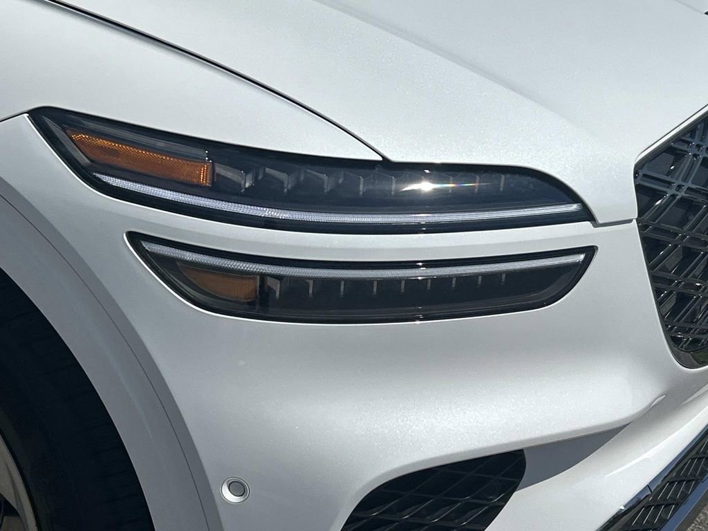 New 2026 Genesis GV70 2.5T Advanced image 10