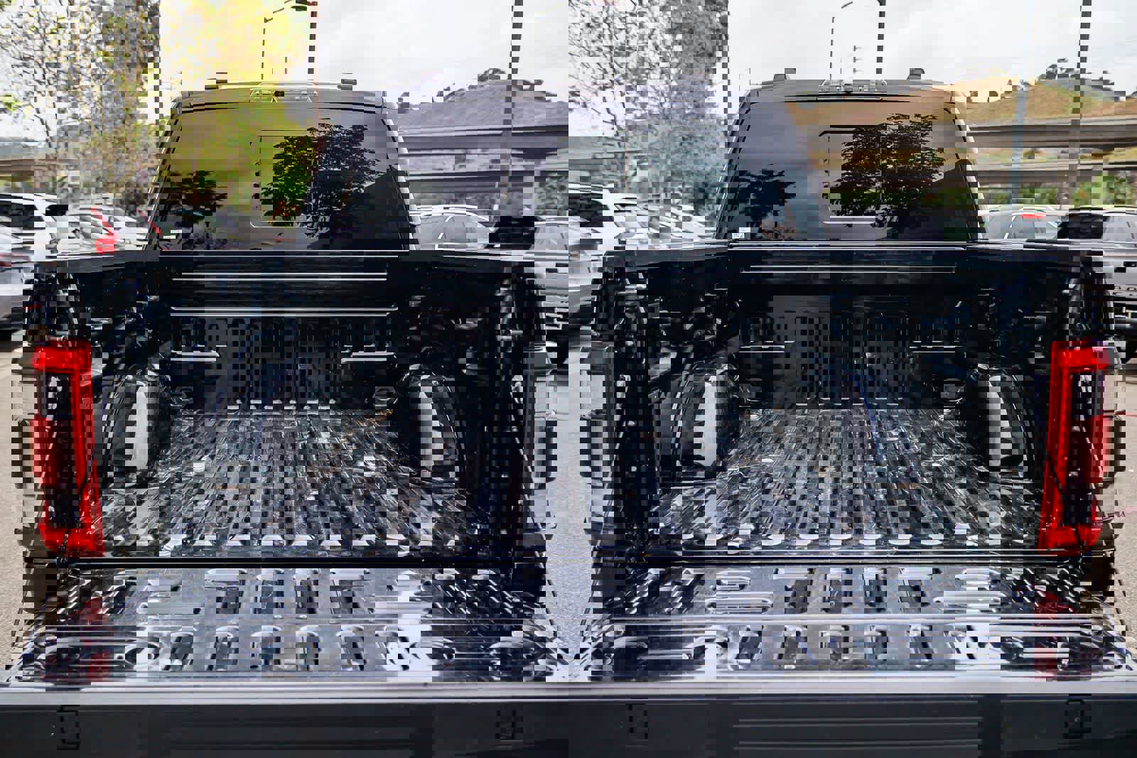 Used 2022 Ford F150 Raptor w/ Raptor 37 Performance Package image 27