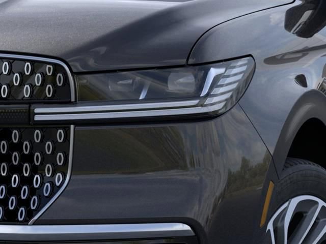New 2026 Lincoln Navigator L Reserve AWD/4WD image 18
