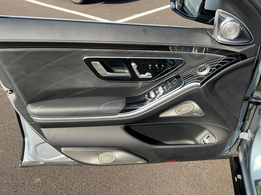Used 2024 Mercedes-Benz Maybach S 680 4MATIC image 10