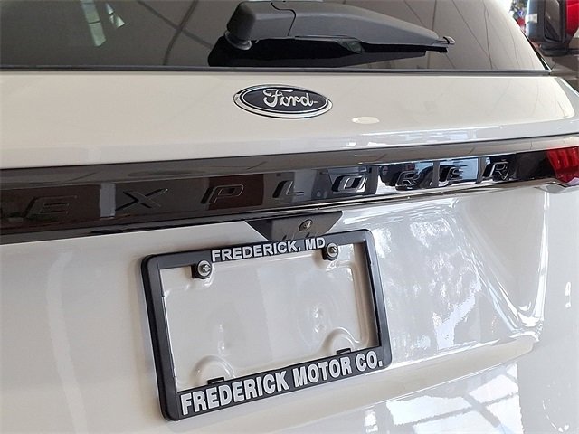 New 2026 Ford Explorer ST w/ Sun And Sound Package image 18