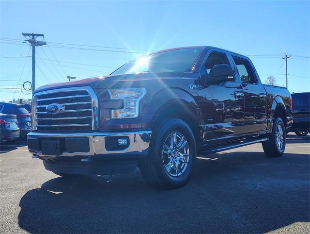 Used 2015 Ford F150 XLT w/ Equipment Group 302A Luxury image 10