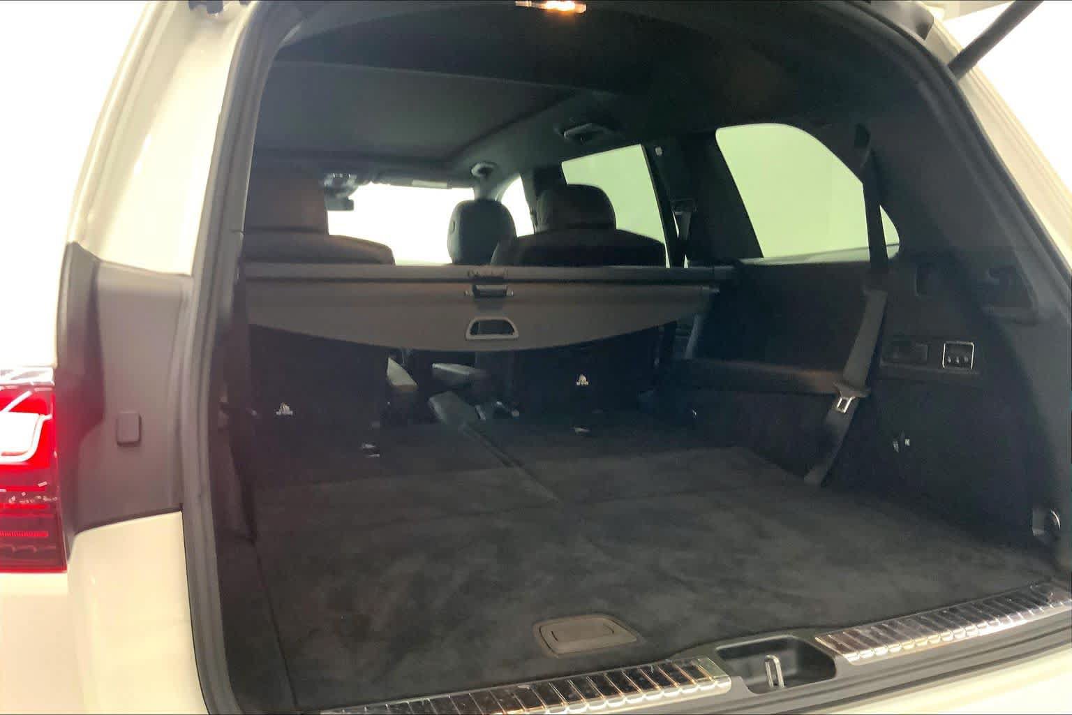 Used 2024 Mercedes-Benz GLS 450 4MATIC image 15