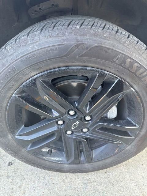 Used 2025 Chevrolet Trax ACTIV w/ Driver Confidence Package image 24