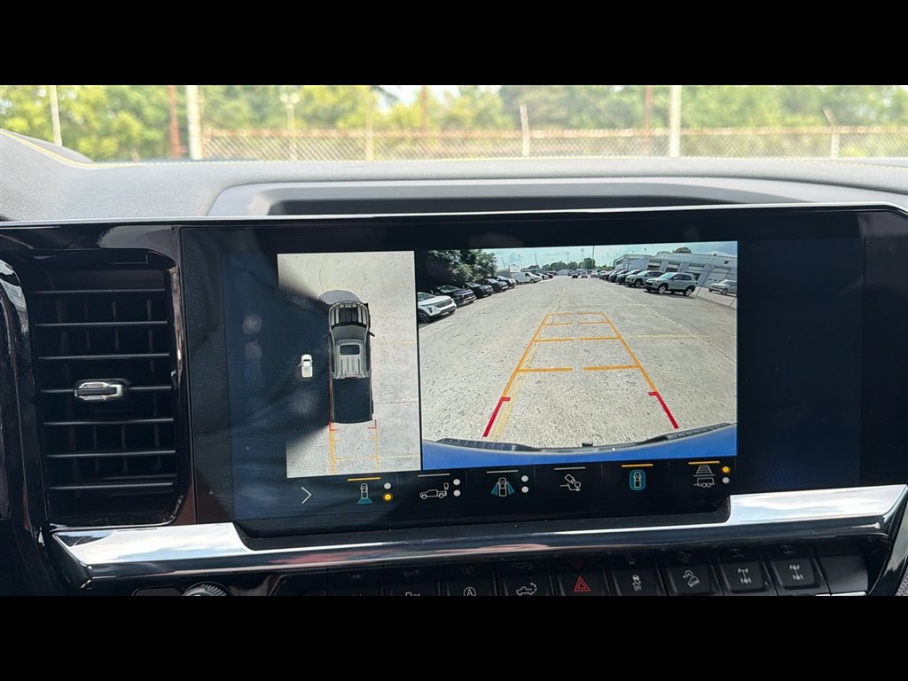 Used 2022 Chevrolet Silverado 1500 ZR2 AWD/4WD image 19