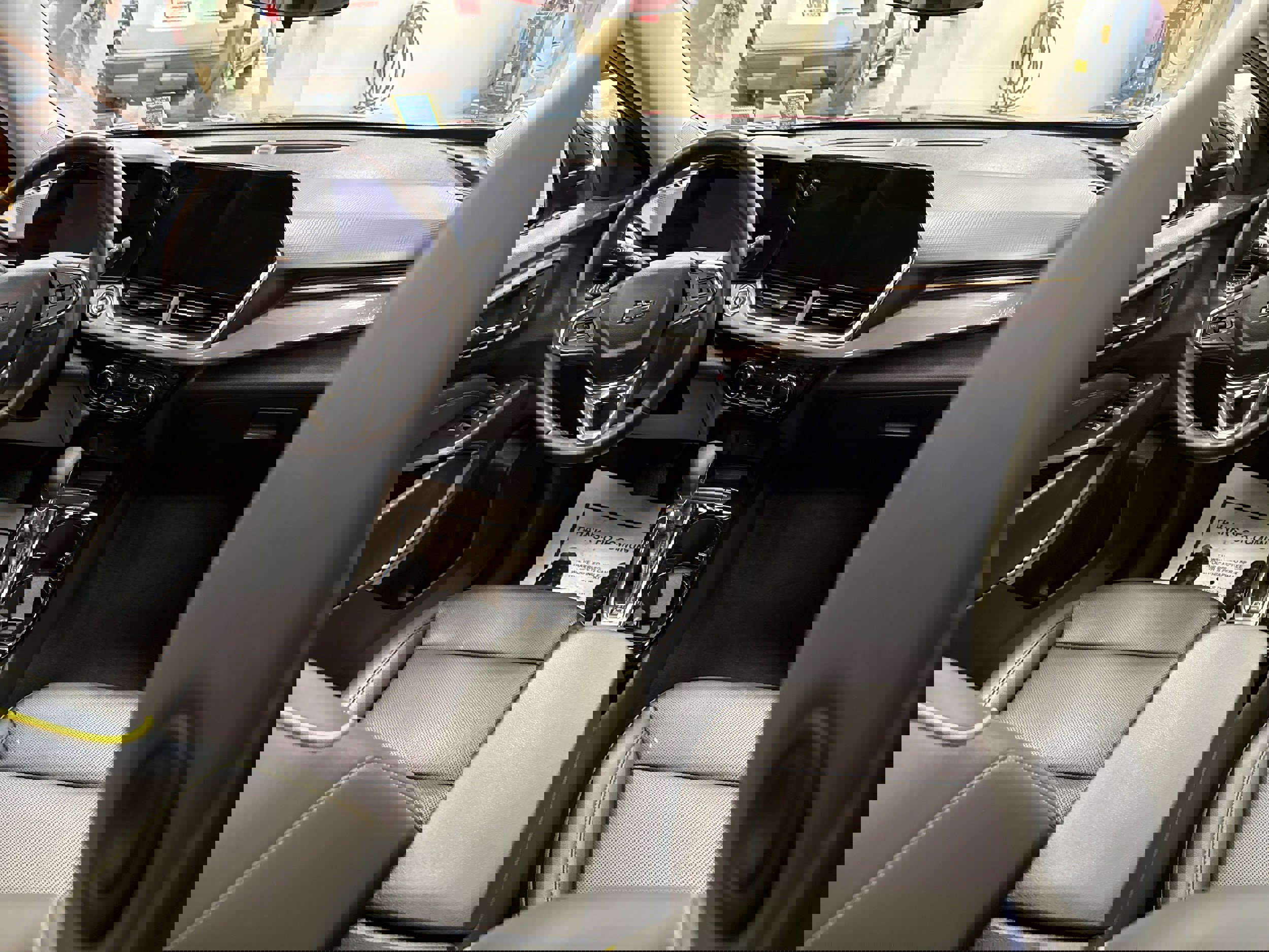 Used 2024 Chevrolet Trax ACTIV w/ Sunroof Package image 26