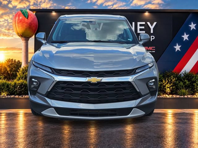 Used 2025 Chevrolet Blazer LT AWD/4WD image 8