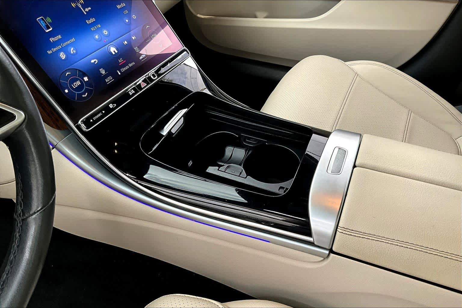 Certified 2023 Mercedes-Benz C 300 4MATIC Sedan image 17
