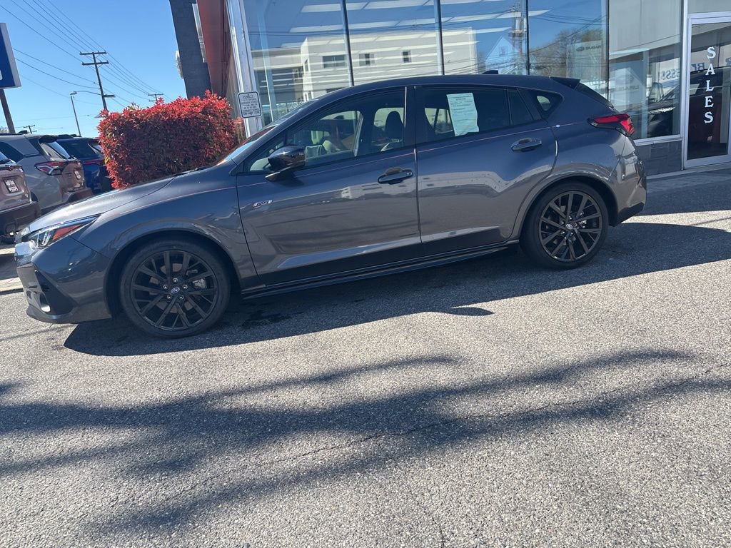 Used 2024 Subaru Impreza RS w/ Popular Package #3 image 4