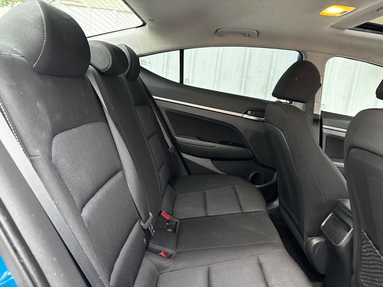 Used 2017 Hyundai Elantra Value Edition image 36