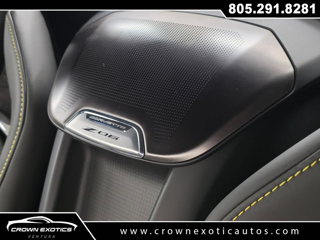Used 2025 Chevrolet Corvette Z06 RWD image 31