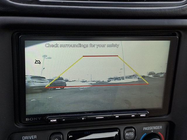 Used 2001 Chevrolet Corvette Coupe w/ Preferred Equipment Group2 image 17