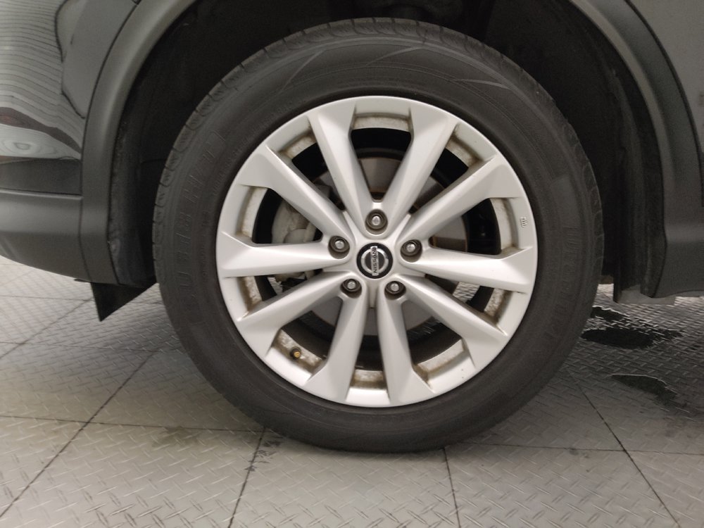 Used 2019 Nissan Rogue Sport SV AWD/4WD image 31