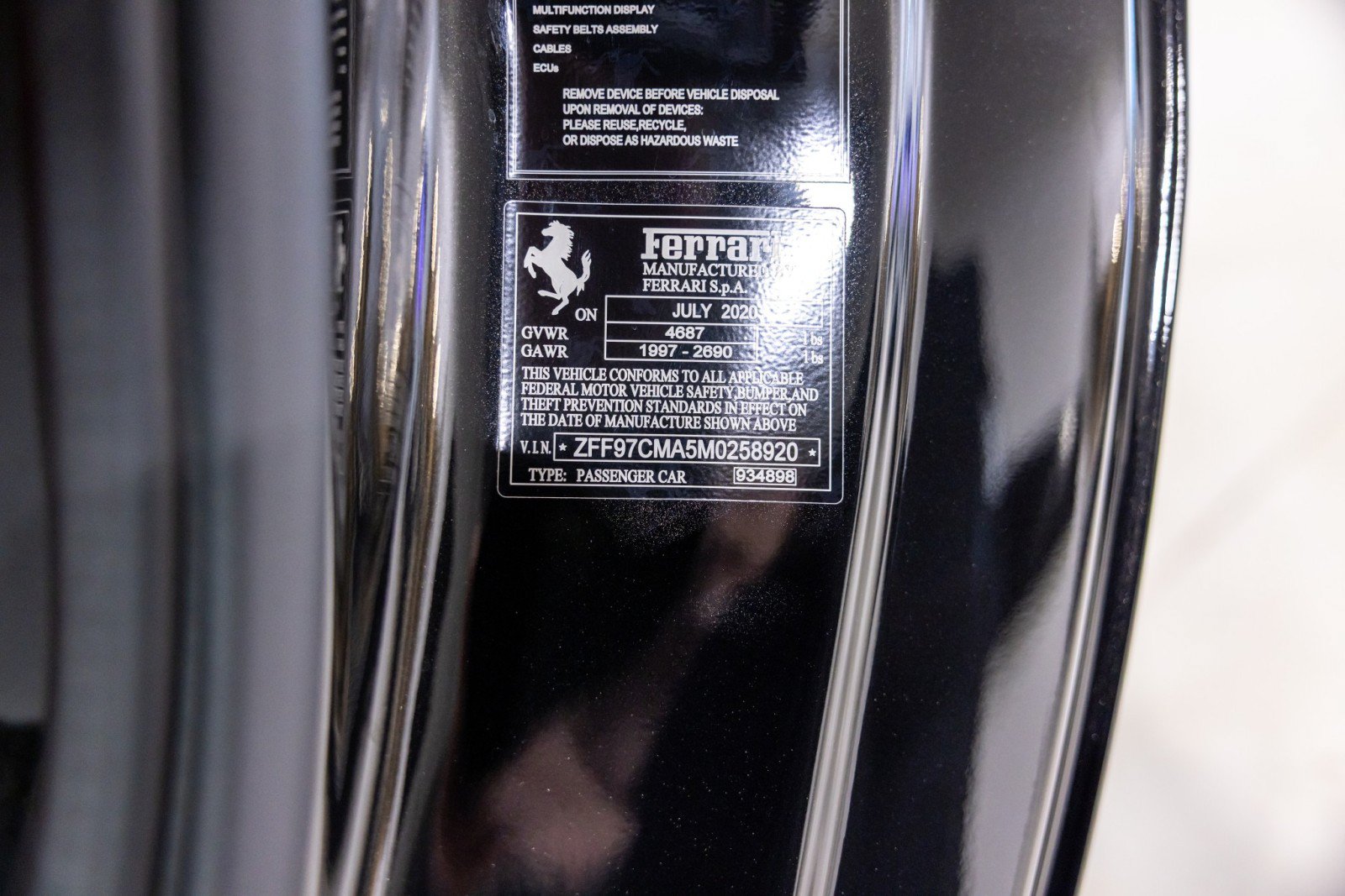 Used 2021 Ferrari 812 GTS RWD image 53
