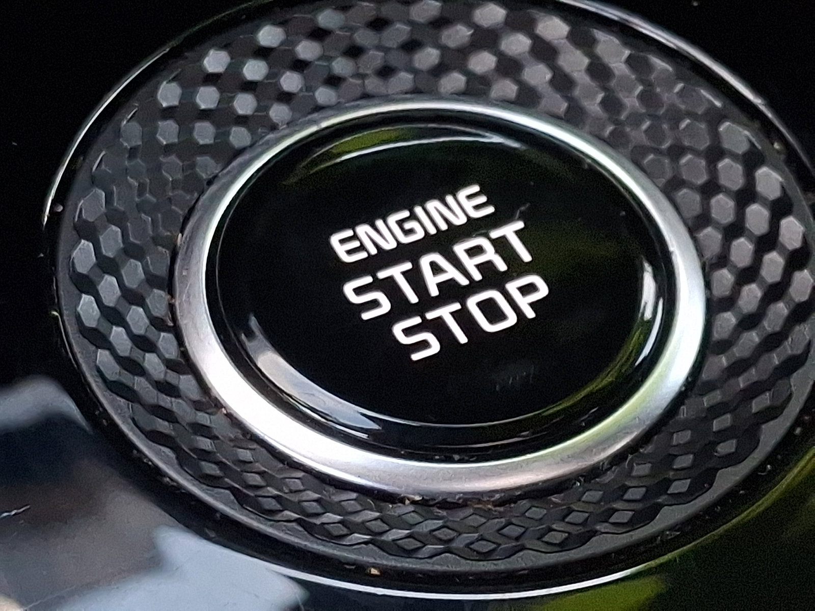 Certified 2023 Kia Niro SX Touring image 24