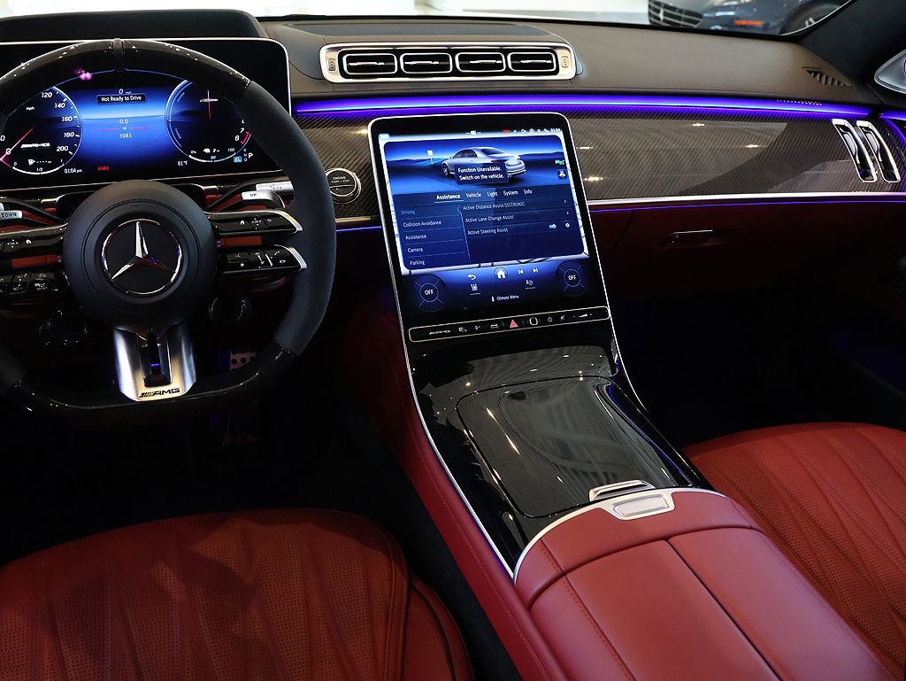Used 2025 Mercedes-Benz S 63 AMG S image 20