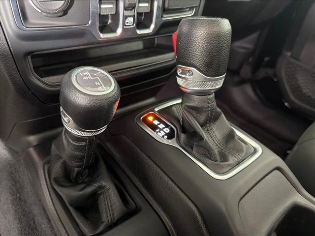 Used 2023 Jeep Gladiator Sport AWD/4WD image 30