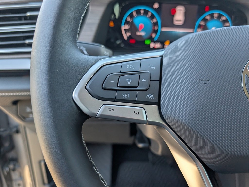 New 2025 Volkswagen Atlas SEL image 16