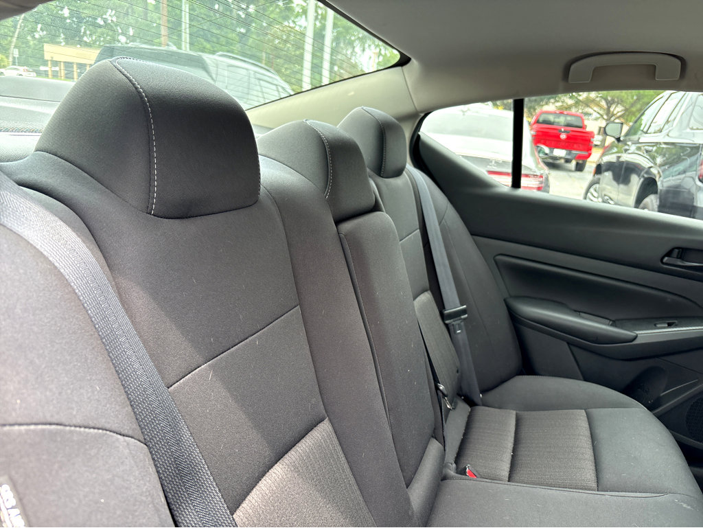 Used 2023 Nissan Altima 2.5 S FWD image 11