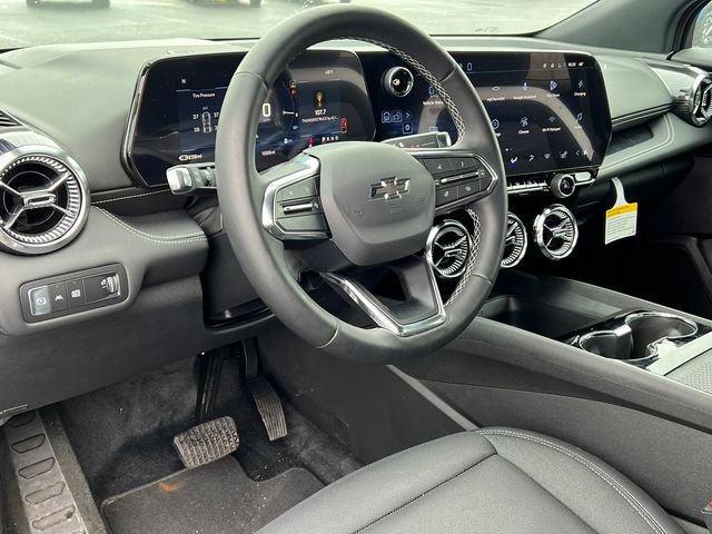 New 2026 Chevrolet Blazer EV LT image 19