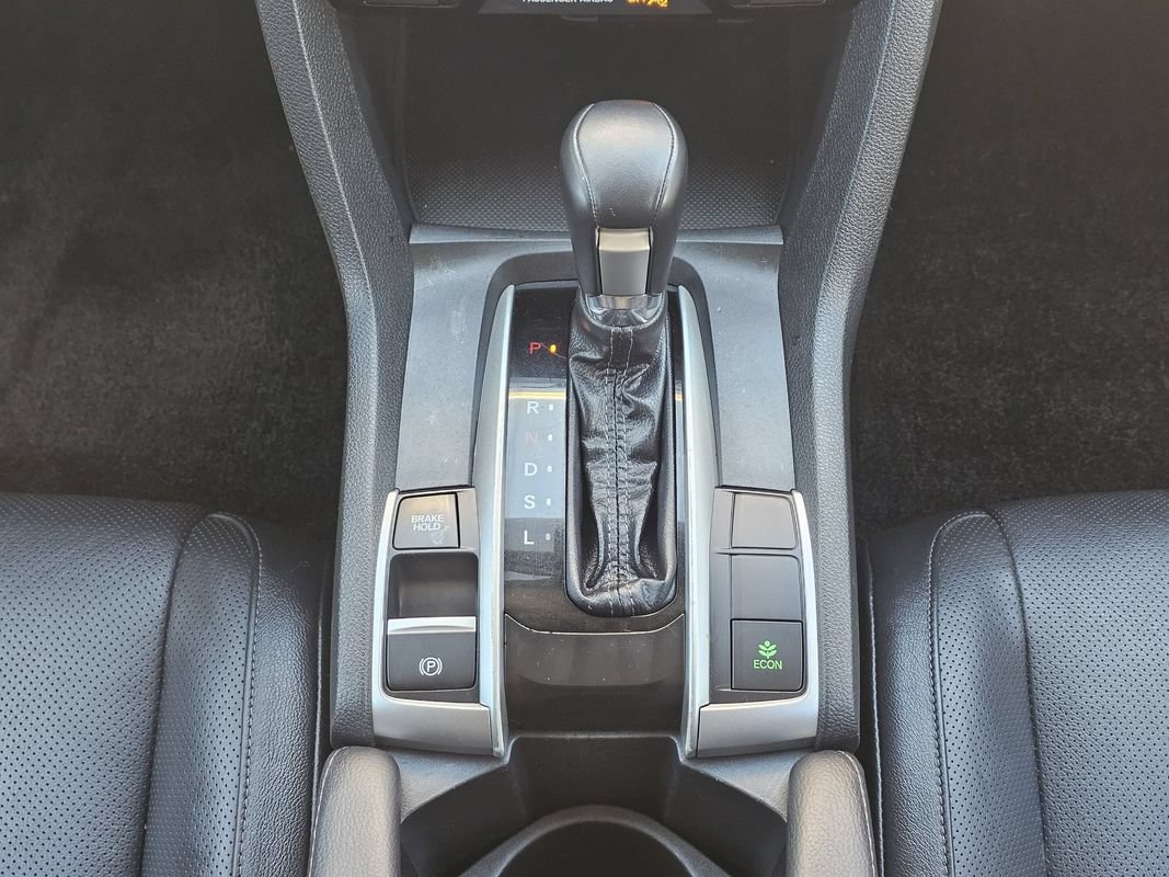 Used 2016 Honda Civic Touring image 29